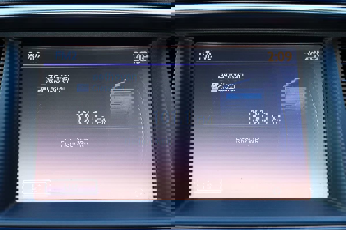 Used 2016 INFINITI QX80 Luxe w/ 22" Wheel Package image 27