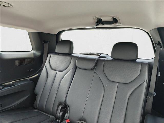 Used 2022 Hyundai Palisade SEL w/ 8P Bench Seat Package image 22