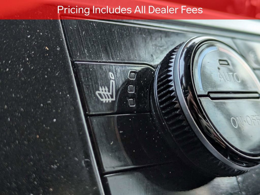 Used 2023 Nissan Pathfinder SL AWD/4WD image 26
