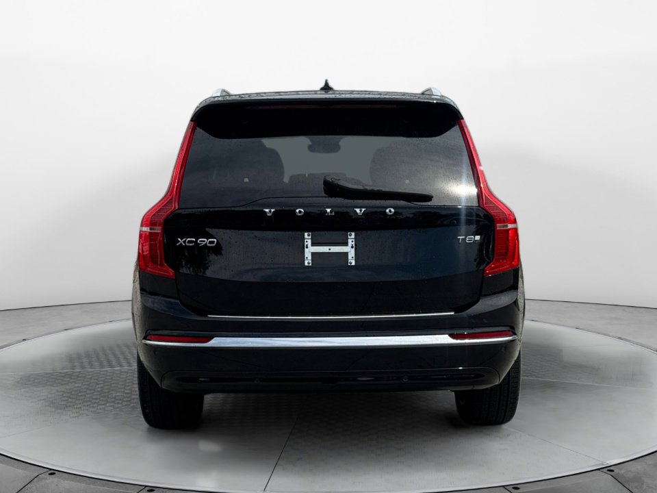 New 2025 Volvo XC90 T8 Plus w/ Protection Package Premier image 6