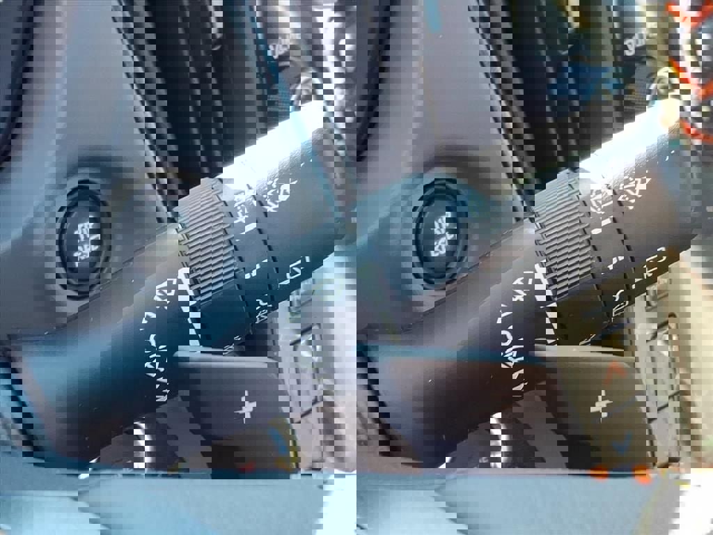 New 2026 Subaru Crosstrek 2.5i Limited w/ Crosstrek Mirror Package image 12