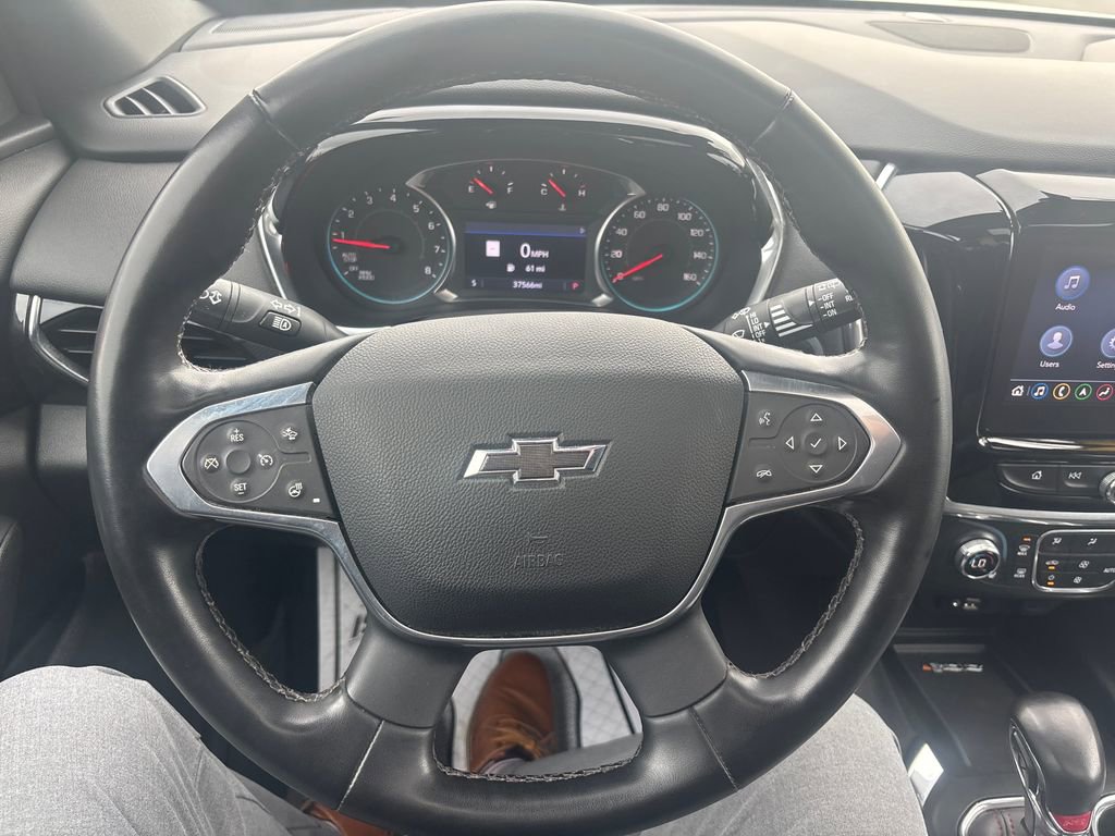 Used 2023 Chevrolet Traverse RS w/ LPO, Floor Liner Package AWD/4WD image 18