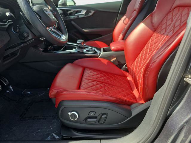 Certified 2023 Audi S4 Premium Plus w/ Premium Plus Package AWD/4WD image 24