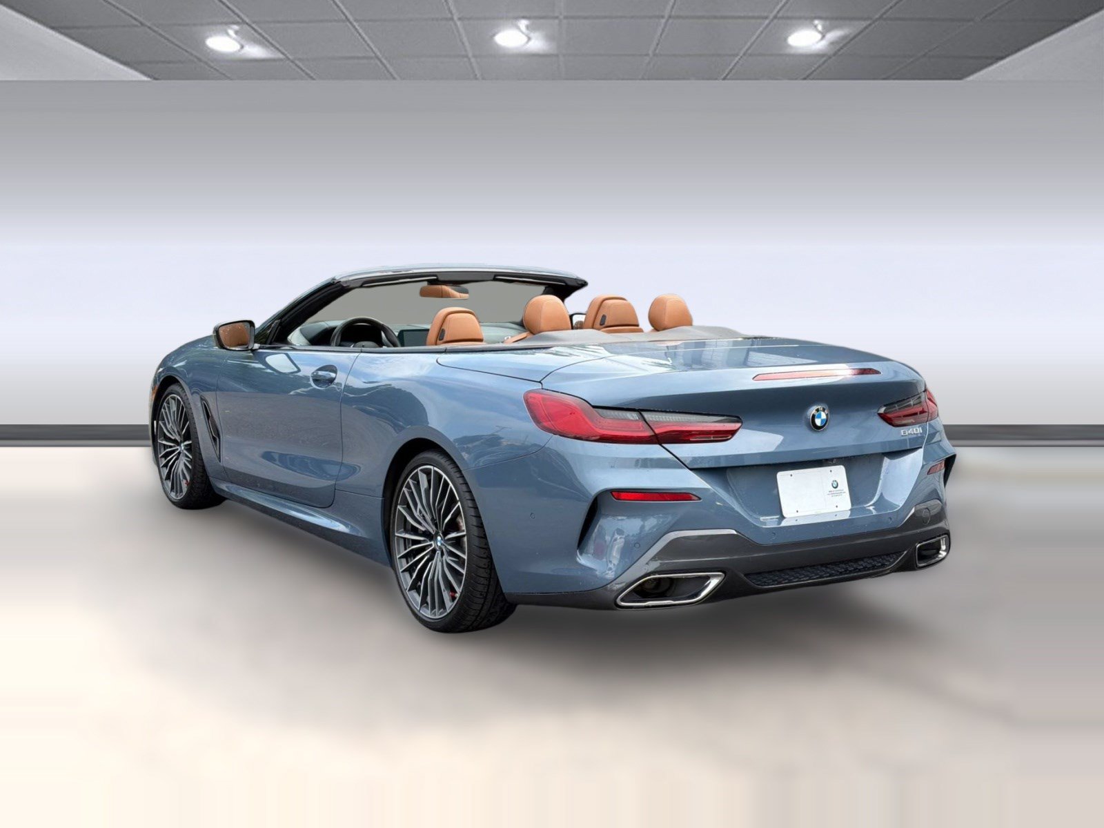 Used 2022 BMW 840i Convertible w/ Comfort Seating Package RWD image 3