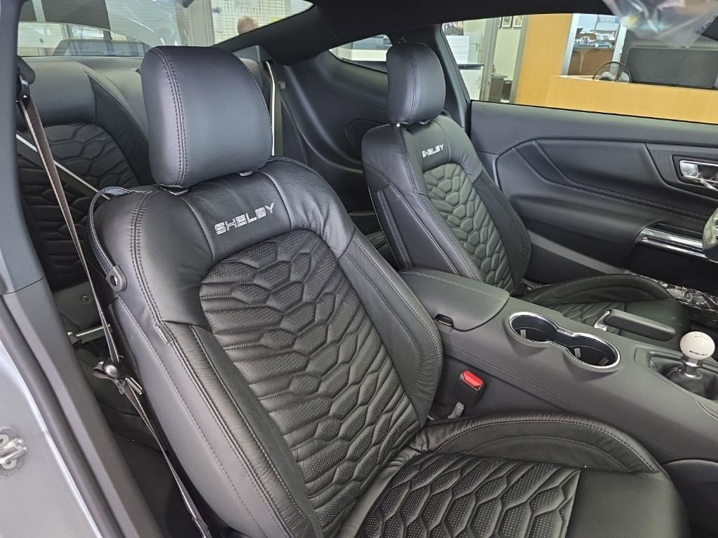 New 2025 Ford Mustang GT Premium w/ GT Performance Package image 33