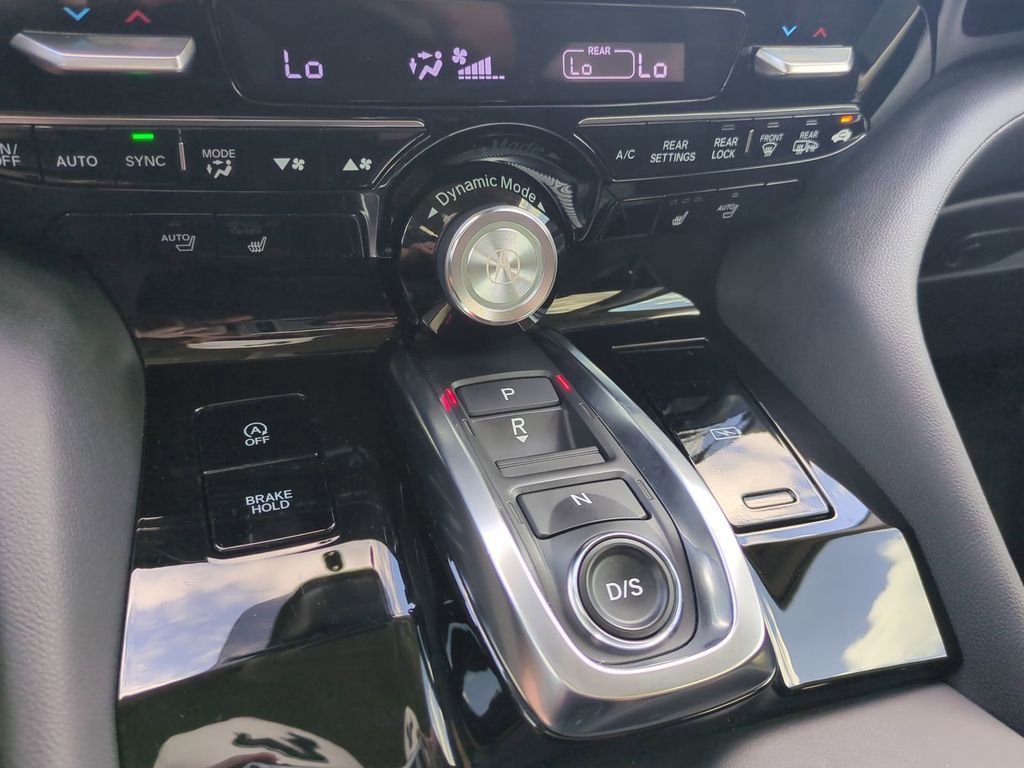 Used 2025 Acura MDX SH-AWD image 22