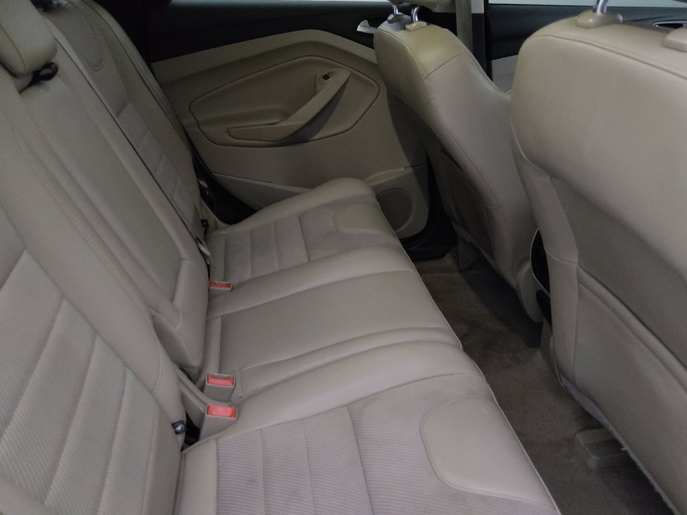 Used 2016 Ford Escape SE w/ SE Chrome Package FWD image 19