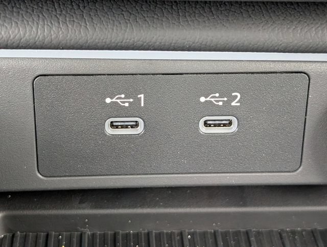 New 2026 Nissan Sentra SR w/ SR Premium Package FWD image 24