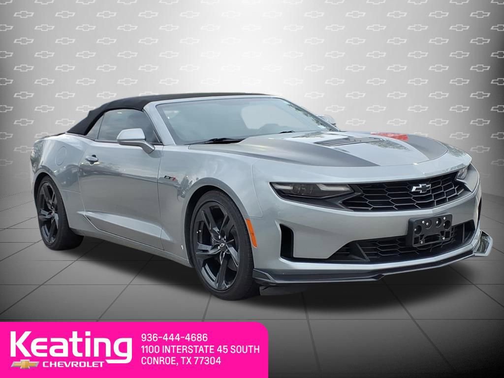 Used 2023 Chevrolet Camaro LT w/ Technology Package RWD image 3