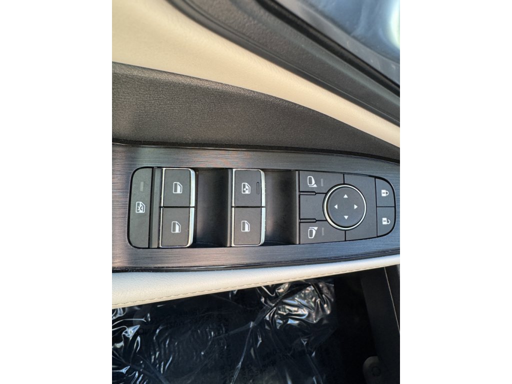 Used 2023 Nissan Rogue SL w/ SL Premium Package FWD image 29