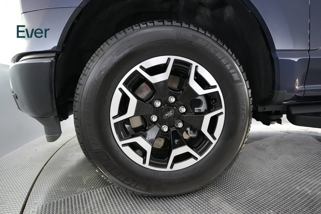 Used 2023 Ford F150 Lightning XLT AWD/4WD image 13