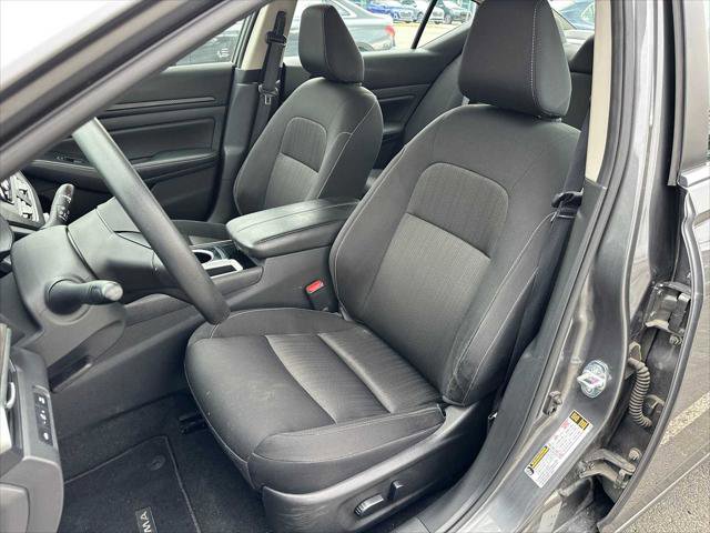 Used 2024 Nissan Altima 2.5 SV image 21