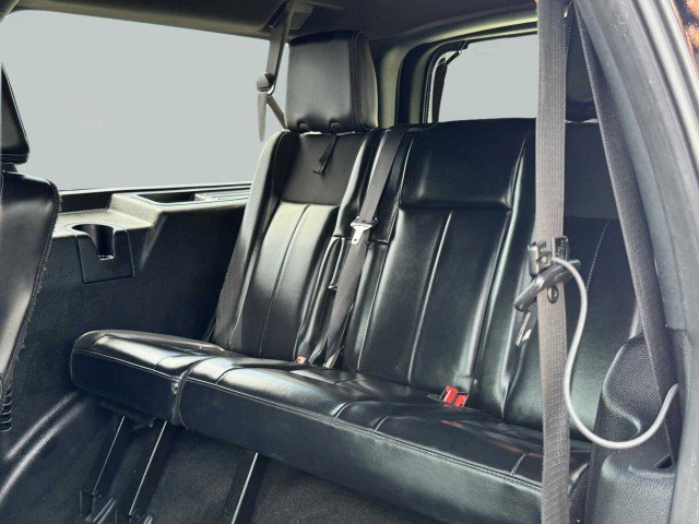 Used 2016 Ford Expedition EL Platinum image 40