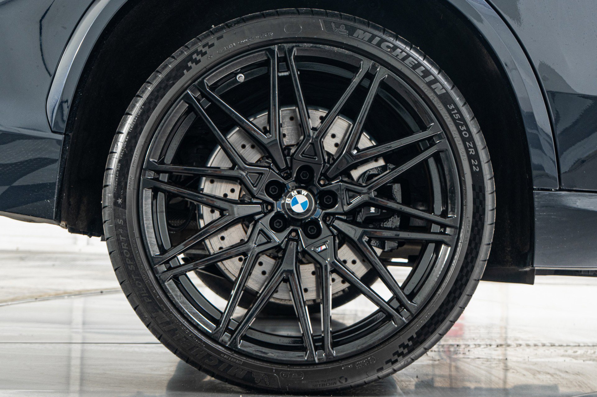 Used 2024 BMW X5 M Competition w/ Executive Package AWD/4WD image 46