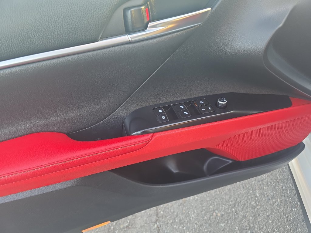Used 2019 Toyota Camry XSE FWD image 27