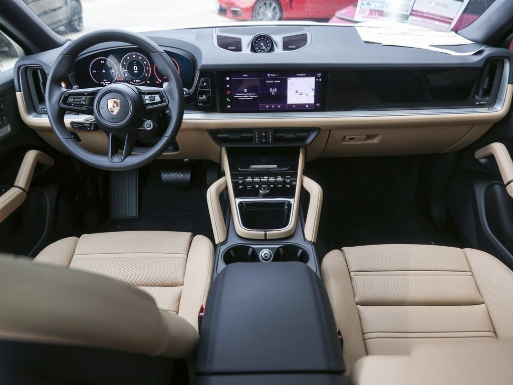Certified 2026 Porsche Cayenne Coupe AWD/4WD image 32
