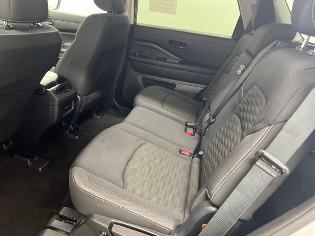 Used 2025 Nissan Pathfinder SV AWD/4WD image 11