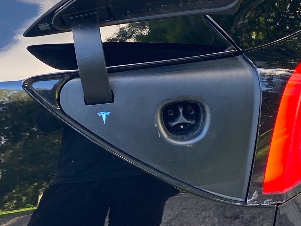 Used 2024 Tesla Model 3 Long Range RWD image 12