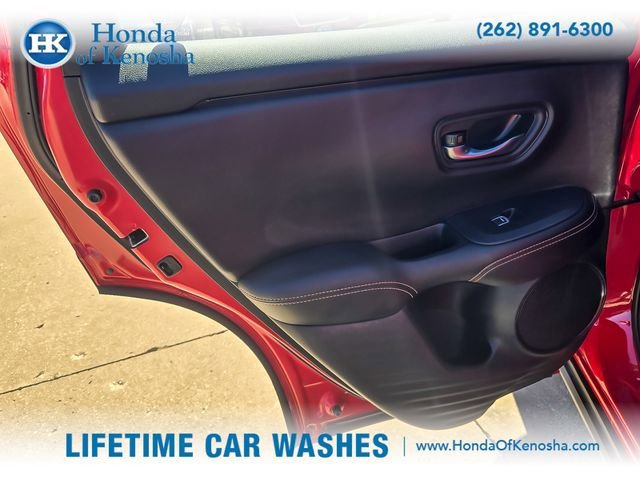 Used 2025 Honda HR-V Sport image 17