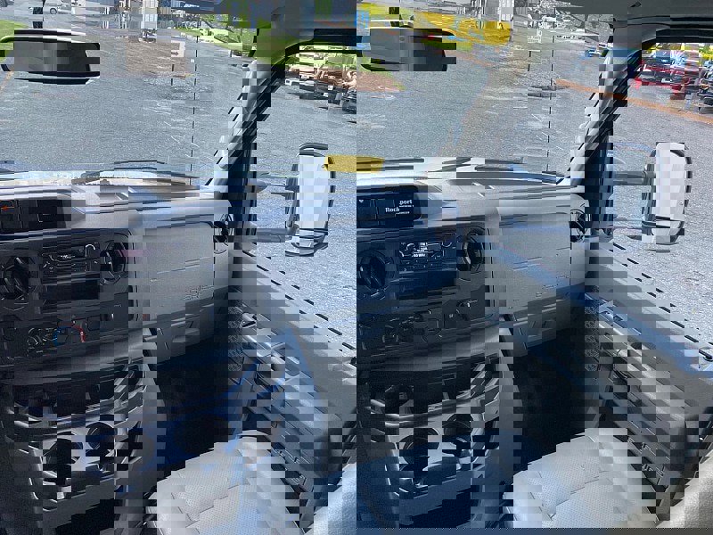 Certified 2021 Ford E-450 and Econoline 450 Super Duty w/ Power Windows & Locks Group image 26