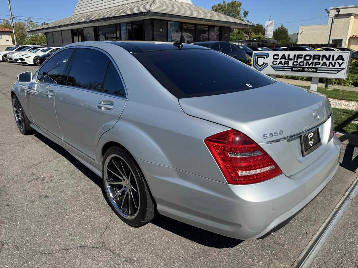 Used 2013 Mercedes-Benz S 550 Sedan image 3
