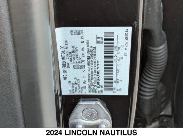 Used 2024 Lincoln Nautilus Reserve w/ Jet Appearance Package (87T) AWD/4WD image 15