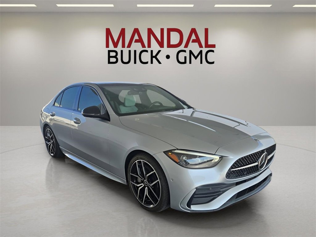 Used 2022 Mercedes-Benz C 300 Sedan image 4