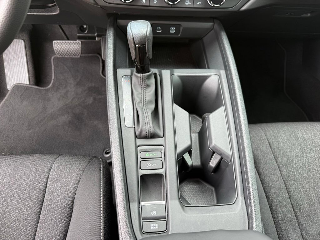 Used 2025 Honda Accord SE image 19