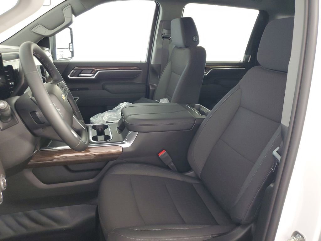 New 2026 Chevrolet Silverado 2500 LT w/ Convenience Package image 15