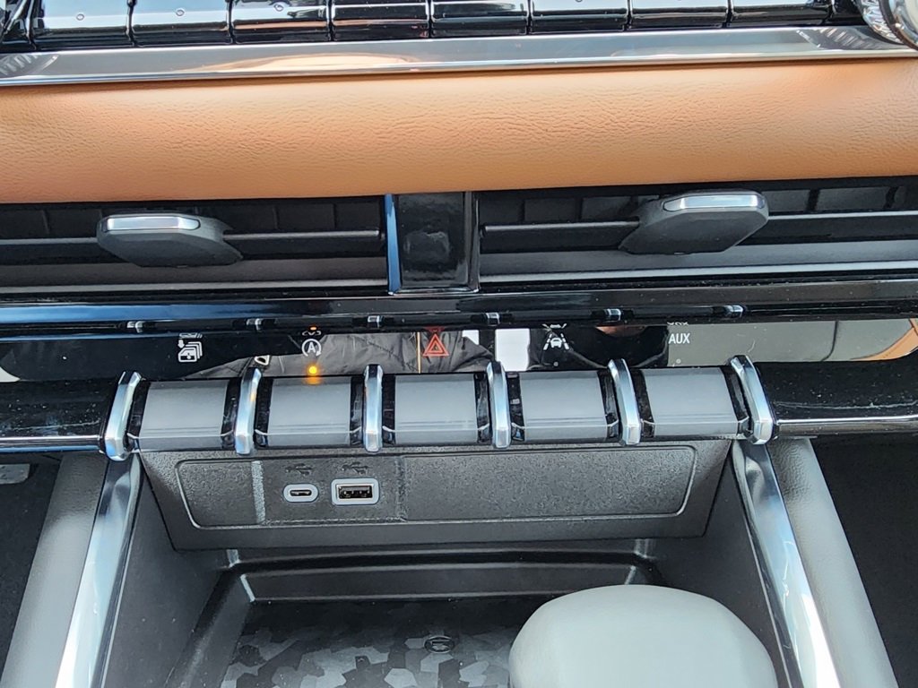 New 2026 GMC Canyon AT4 w/ Technology Plus Package image 31