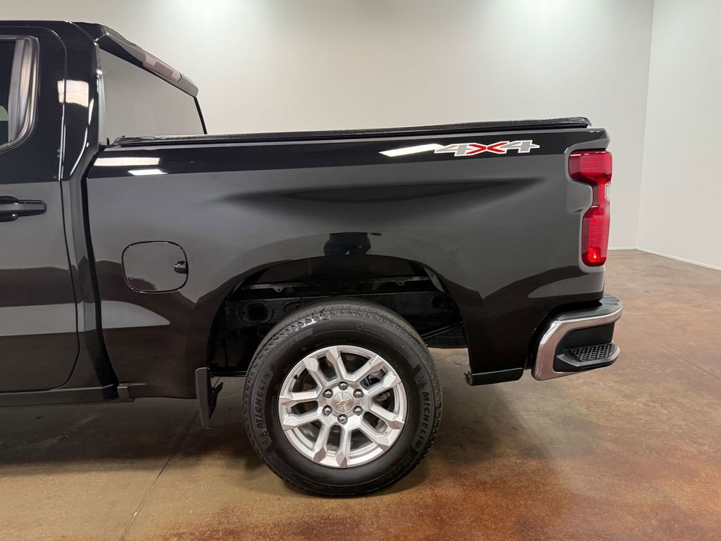 Used 2023 Chevrolet Silverado 1500 LT image 37