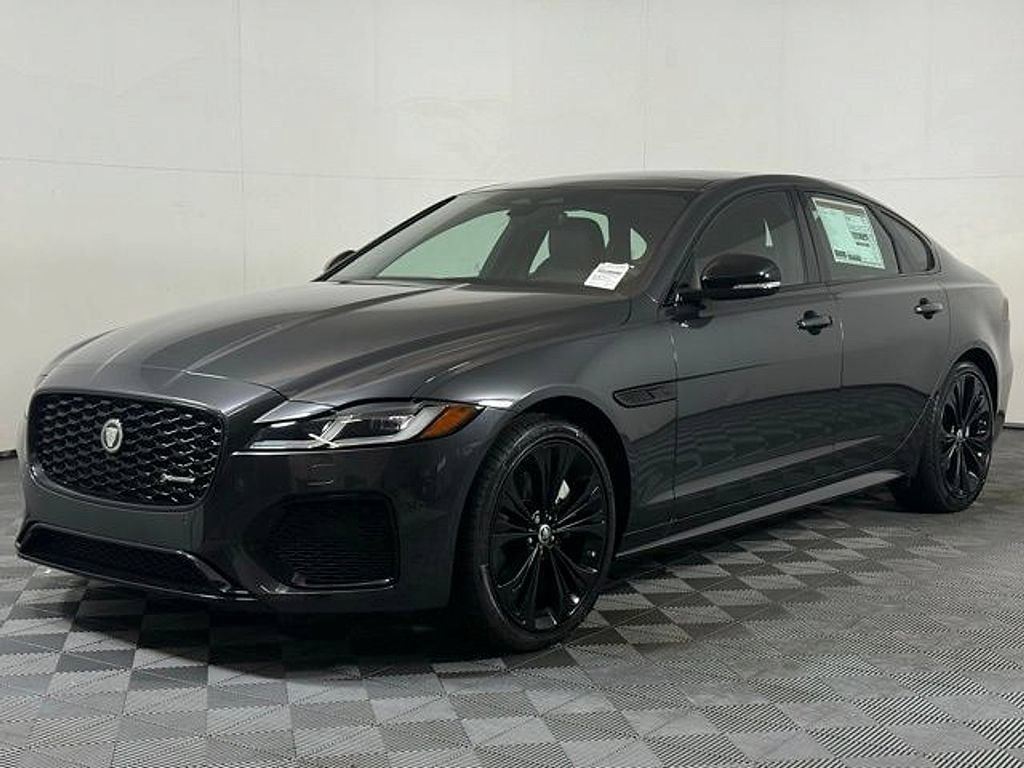 Certified 2024 Jaguar XF R-Dynamic SE AWD/4WD image 2