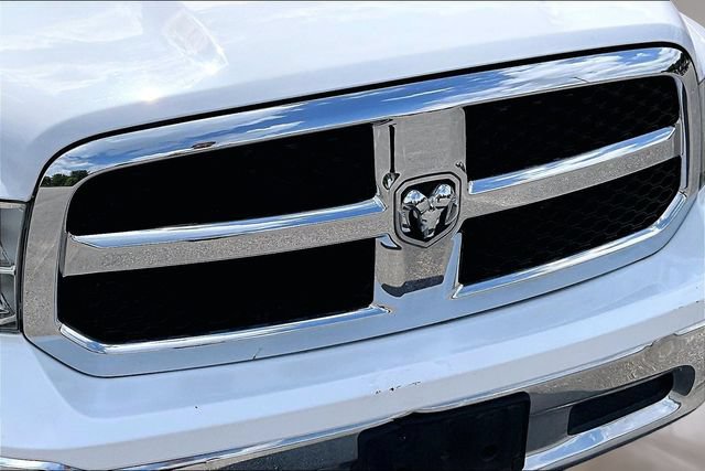 Used 2015 RAM 1500 Classic SLT RWD image 24