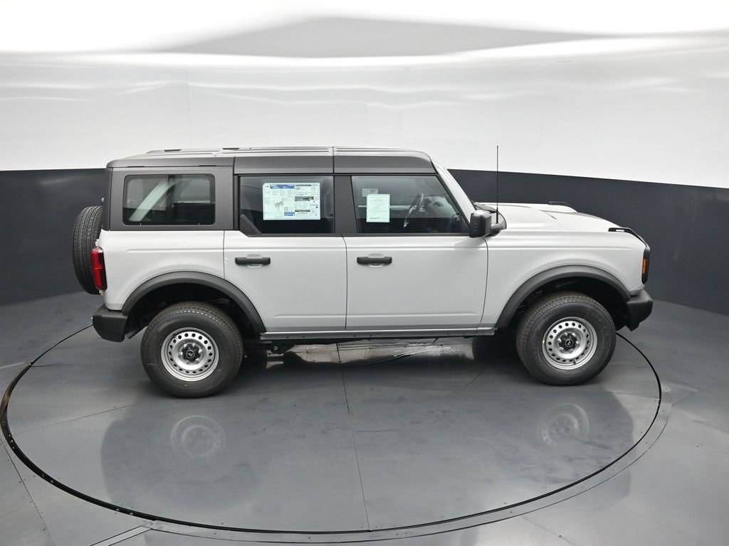 New 2026 Ford Bronco 4-Door AWD/4WD image 32