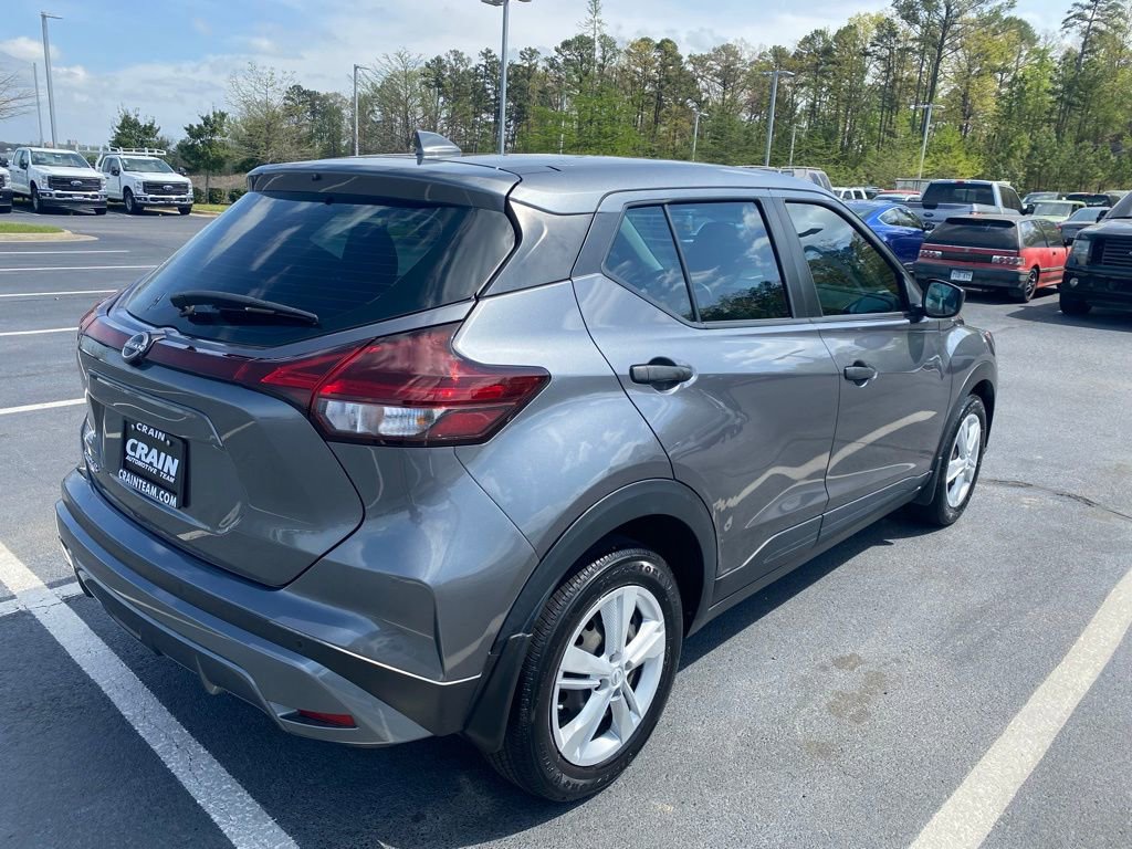 Used 2023 Nissan Kicks S image 7
