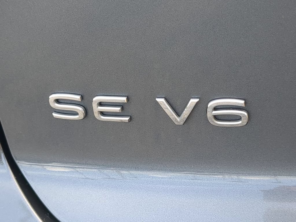 Certified 2023 Volkswagen Atlas Cross Sport SE FWD image 12