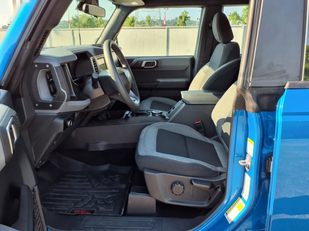 Used 2023 Ford Bronco 4-Door image 8
