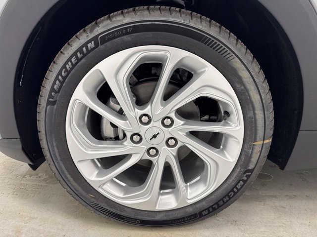 New 2027 Chevrolet Bolt LT FWD image 35