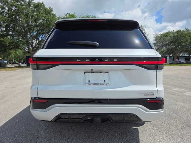 New 2026 Lexus TX 500h AWD image 4