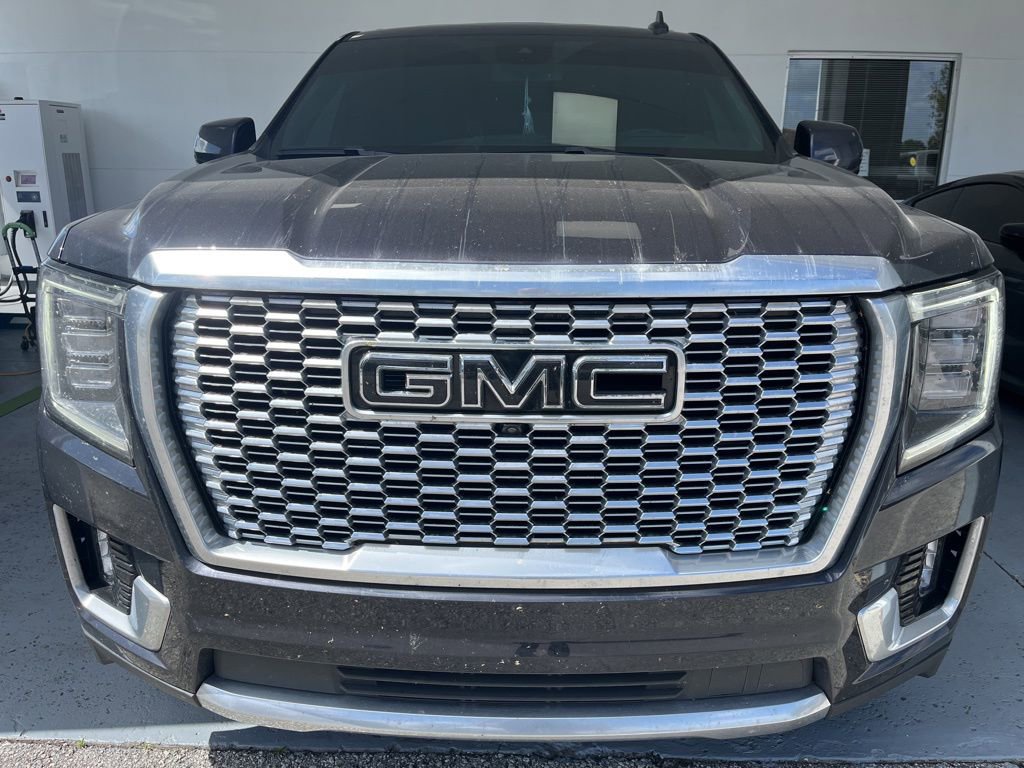Used 2023 GMC Yukon Denali image 6