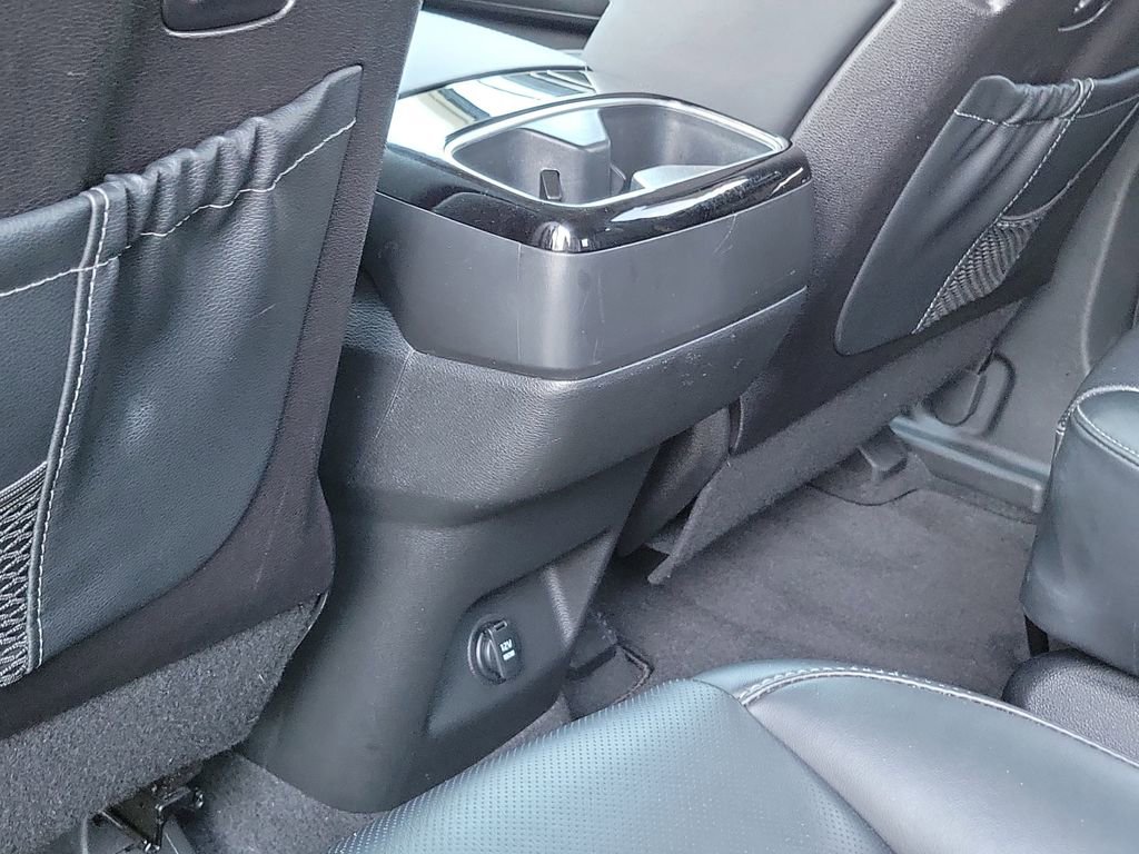 Used 2025 Kia Telluride S image 18