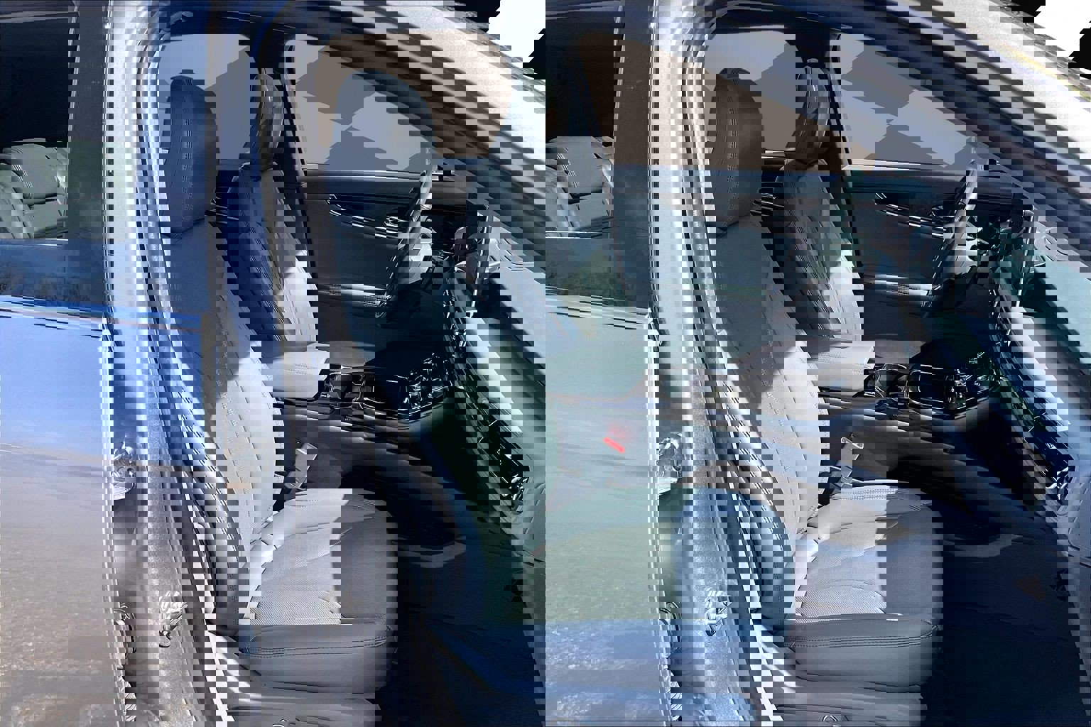 Used 2021 Lincoln Nautilus Reserve image 7