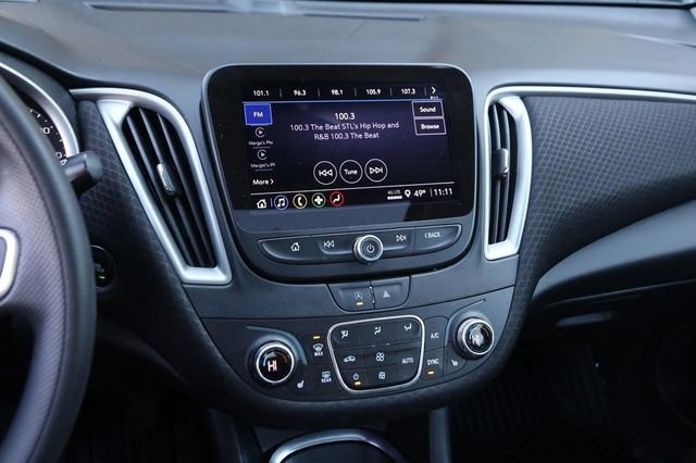 Used 2024 Chevrolet Malibu LT image 16