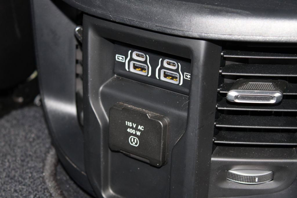 Used 2024 RAM 2500 Laramie image 34