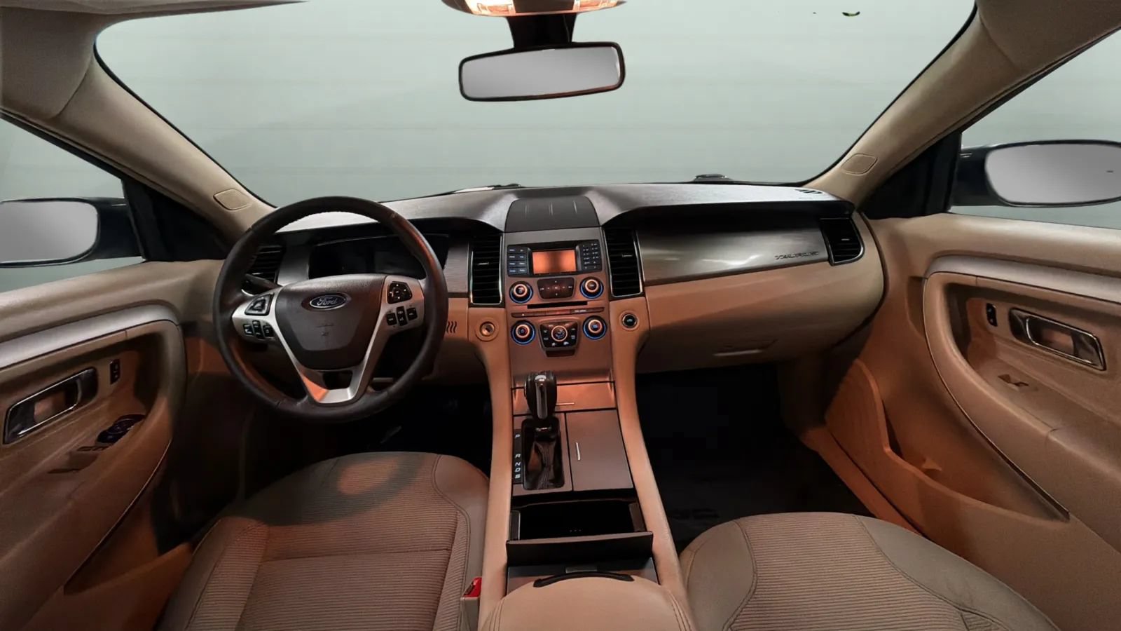 Used 2017 Ford Taurus SEL AWD/4WD image 9