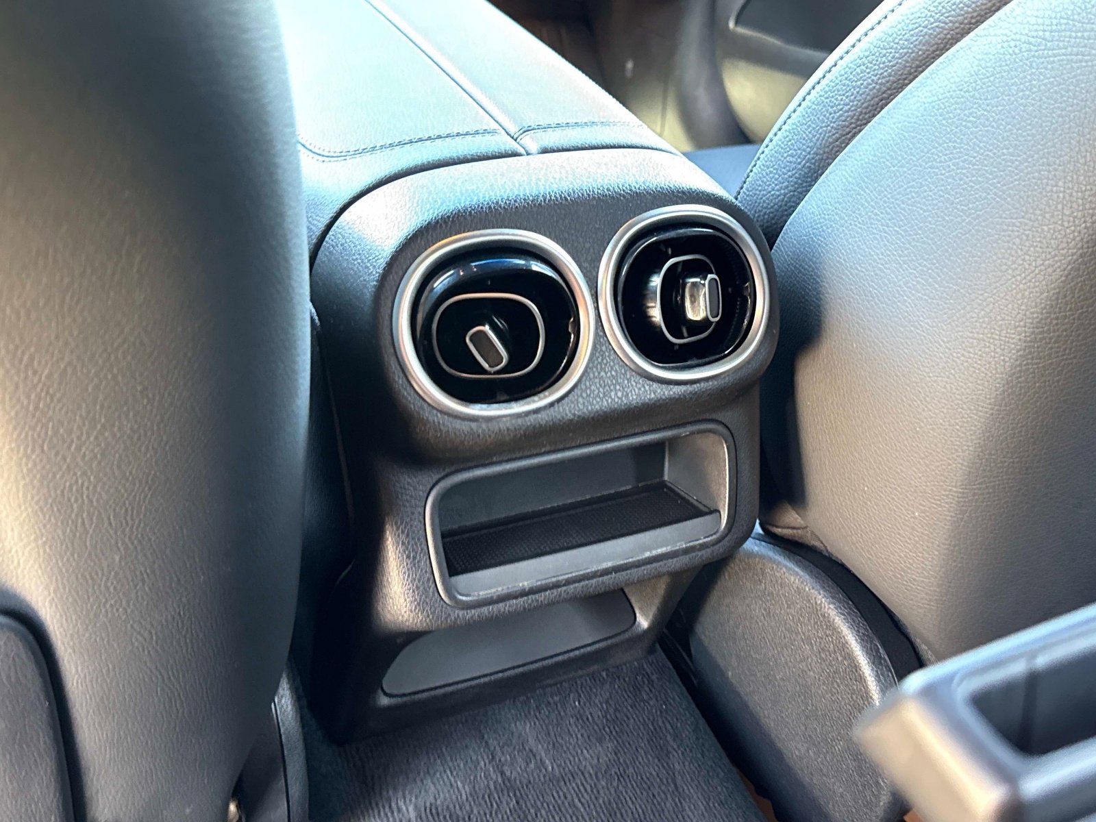 Certified 2025 Mercedes-Benz GLC 300 image 16