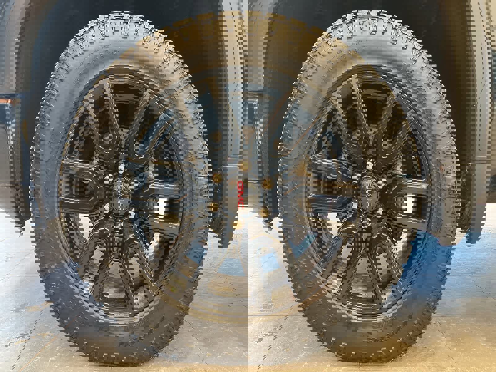 Used 2019 GMC Sierra 1500 Elevation image 9