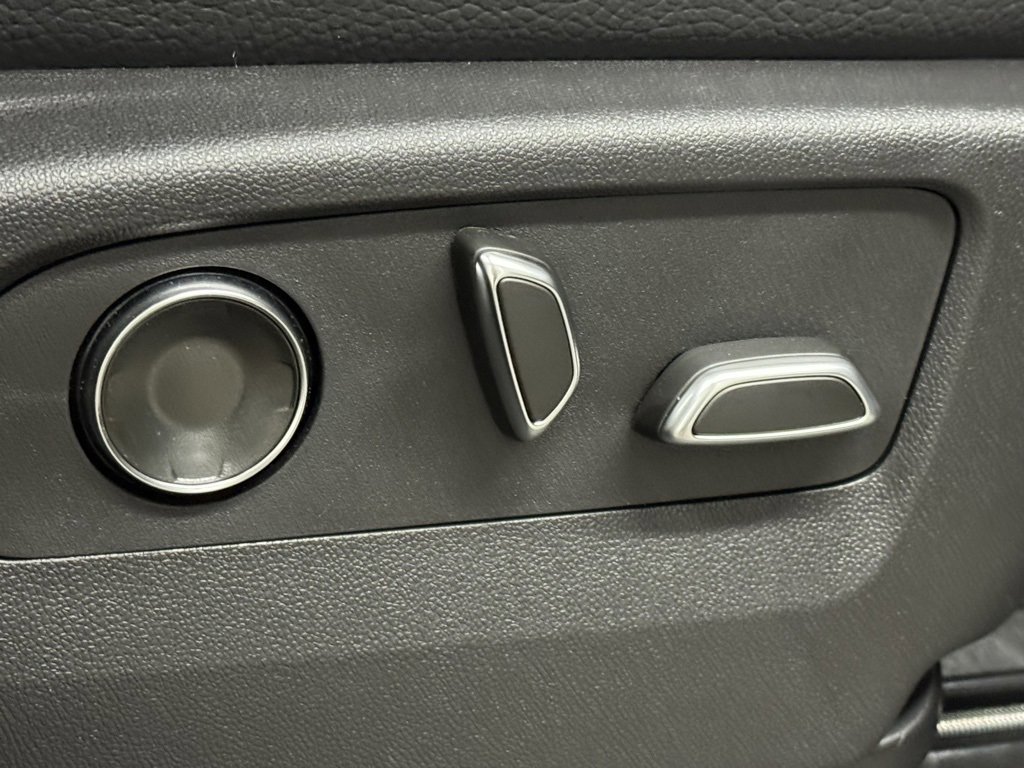 New 2025 GMC Sierra 2500 Denali w/ Max Trailering Package image 28