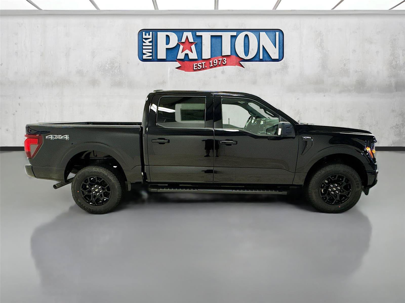 New 2026 Ford F150 XLT w/ Equipment Group 302A MID AWD/4WD image 8