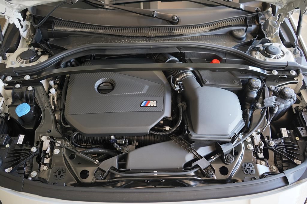Used 2026 BMW M235i xDrive w/ Technology Package AWD/4WD image 22